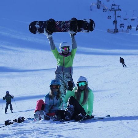 Pensjonat Laworta Ski Ustrzyki Dolne Bagian luar foto