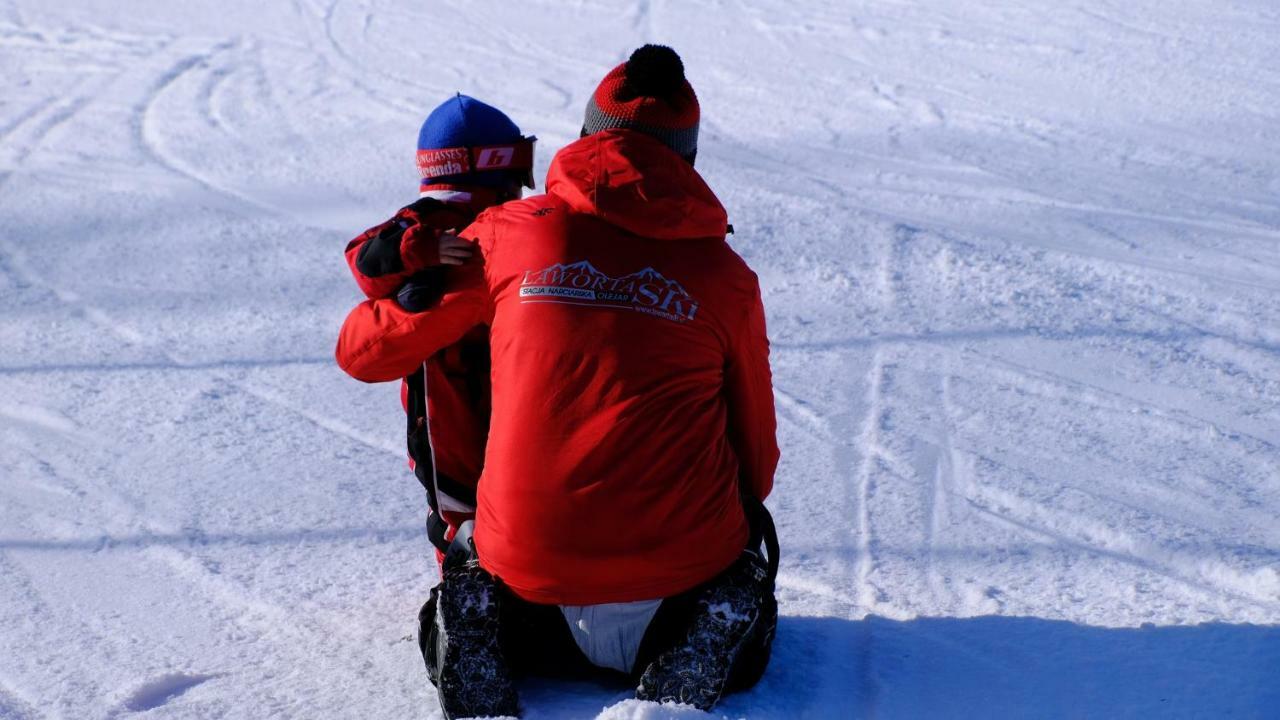 Pensjonat Laworta Ski Ustrzyki Dolne Bagian luar foto