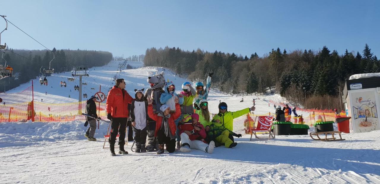 Pensjonat Laworta Ski Ustrzyki Dolne Bagian luar foto